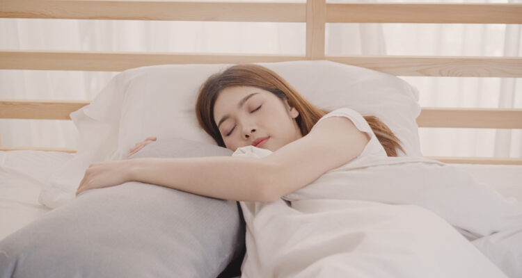 Ilustrasi tidur berkualitas (freepik)