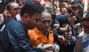 rektor ditangkap kpk